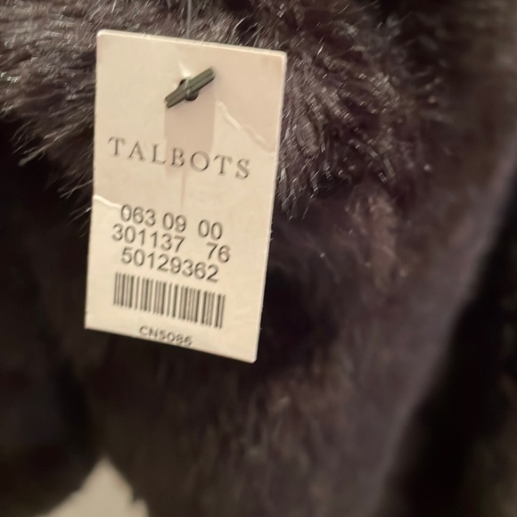 Talbots faux fur scarf NEW WITH TAGS - Picture 8 of 8